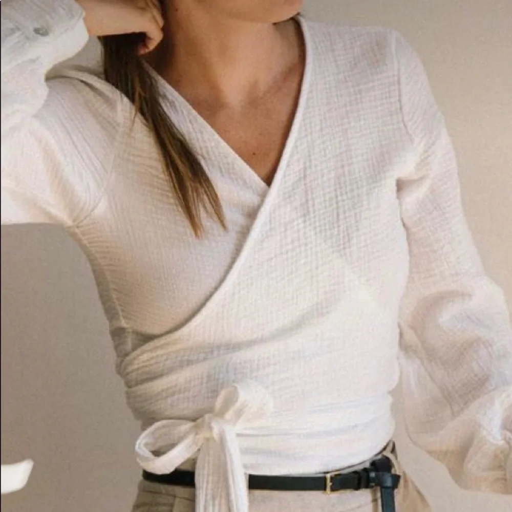 cotton on wrap blouse - super cute 🤍 - Picture 3 of 3